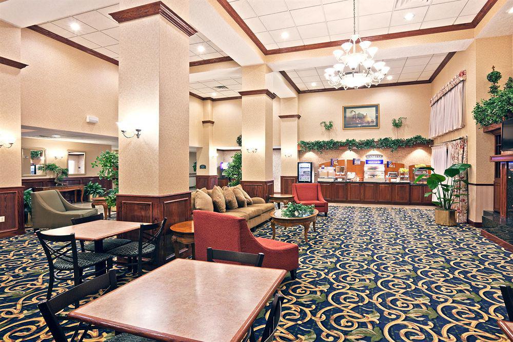 Holiday Inn Express & Suites Midwest City By Ihg Beltér fotó