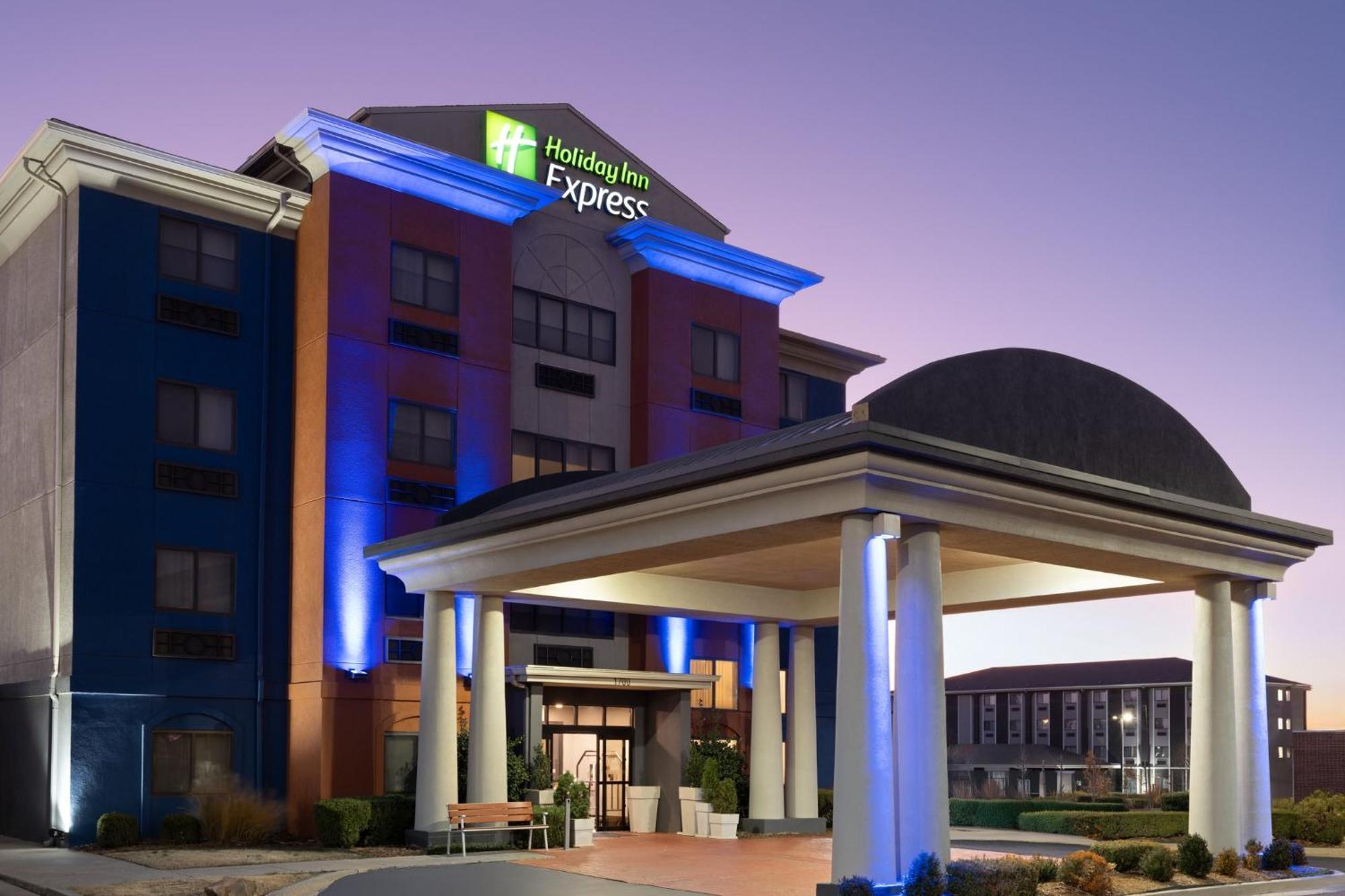 Holiday Inn Express & Suites Midwest City By Ihg Kültér fotó