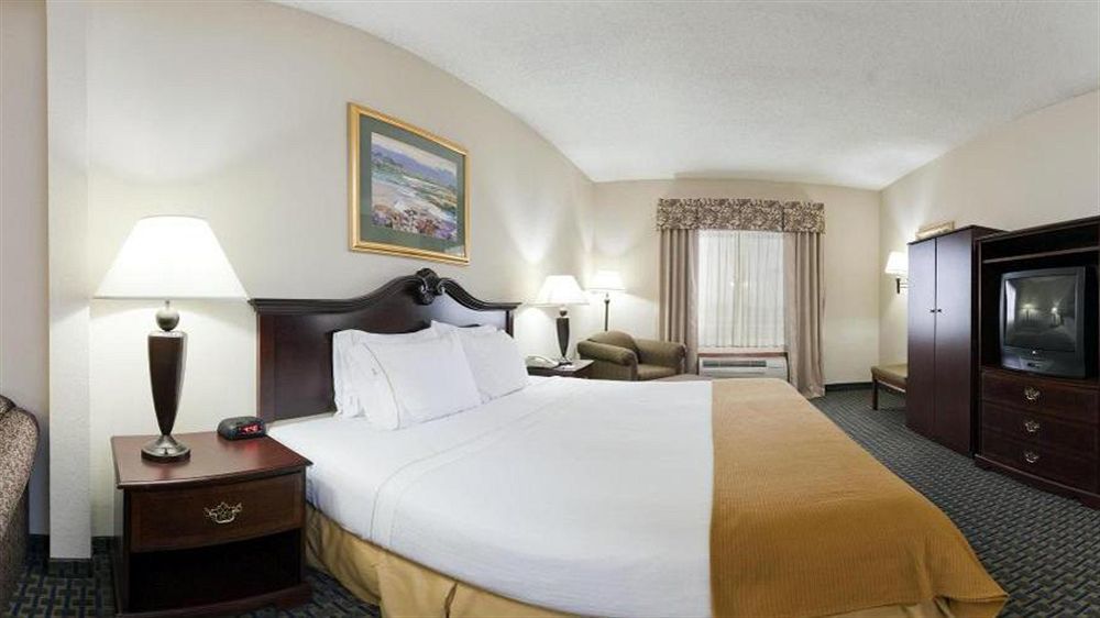 Holiday Inn Express & Suites Midwest City By Ihg Kültér fotó
