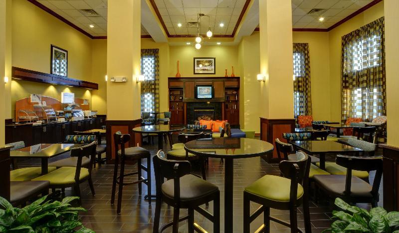 Holiday Inn Express & Suites Midwest City By Ihg Kültér fotó